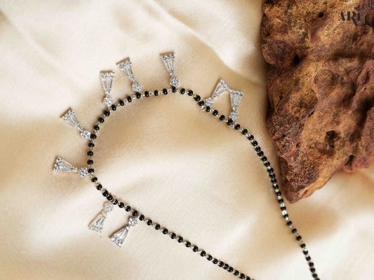 Hanging Flower Mangalsutra