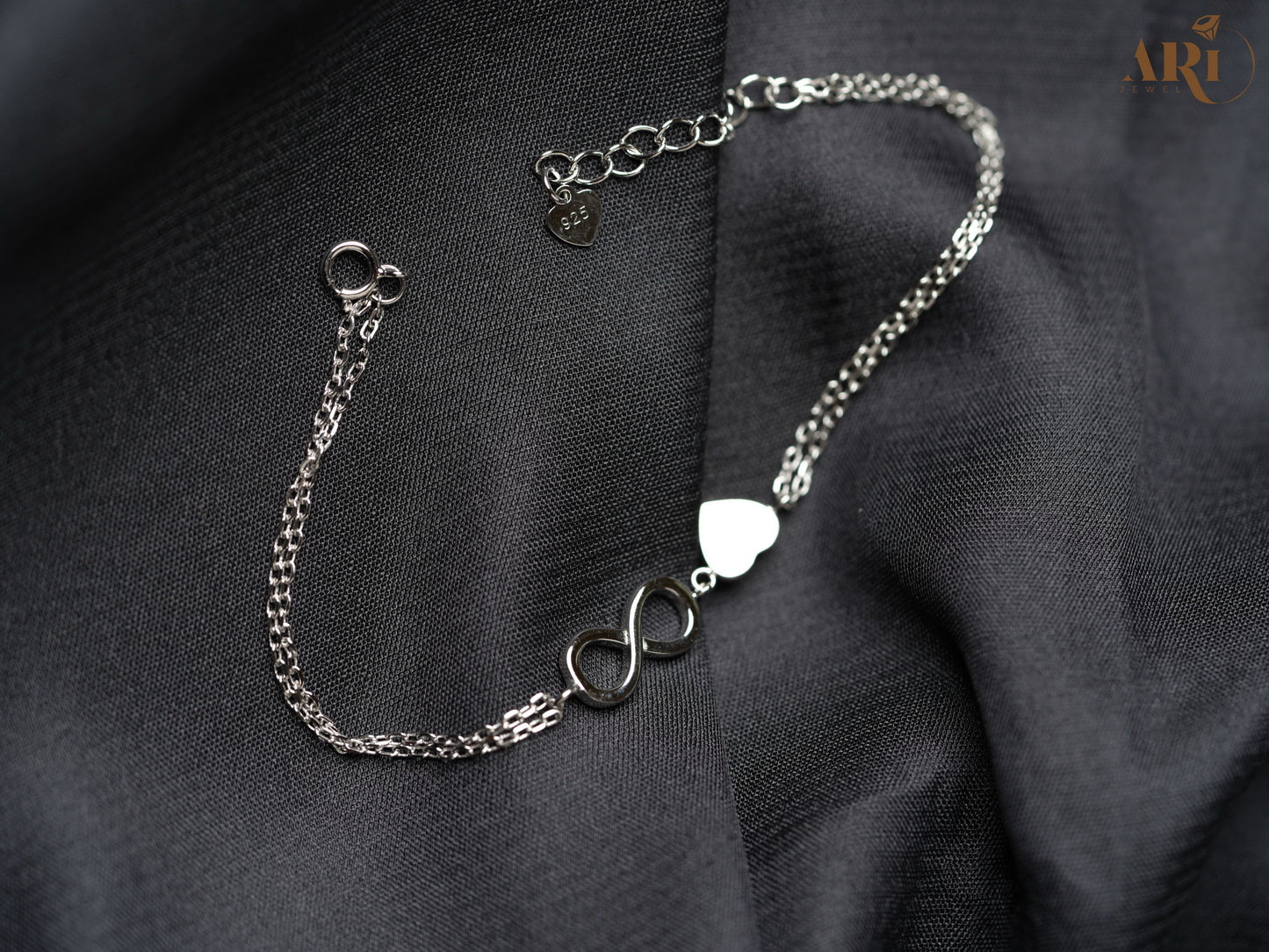 Infinty Heart Silver Bracelet (DI20.6)