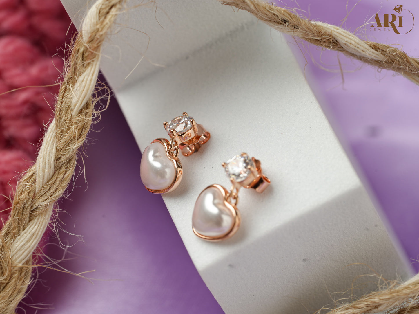 Rosegold  Hanging Heart Pearl Tops (Di12.8)
