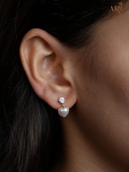 Rosegold  Hanging Heart Pearl Tops (Di12.8)