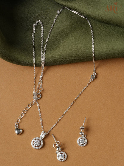 Femme Jam Chain Pendant (DI42.4)